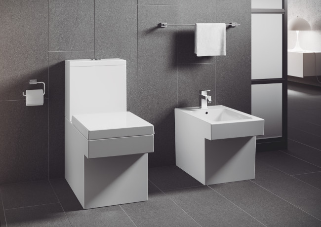 Набір аксесуарів 5 в 1 Grohe Essentials Cube New (40758001)
