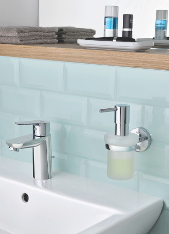 Тримач для аксесуарів Grohe Bau Cosmopolitan Neutral (40585001)