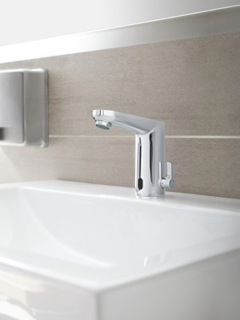 Змішувач для раковини з сенсорним керуванням Grohe Eurosmart CE (36327001)