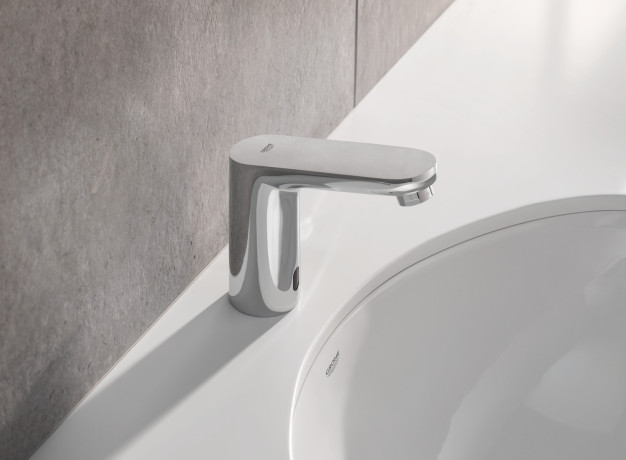 Змішувач для раковини з сенсорним керуванням Grohe Eurosmart CE (36327001)